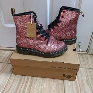 Dr. Martens 1460 Farrah Glitter Pink Boots